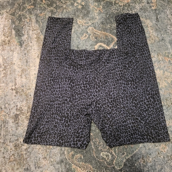 Leopard Print Leggings Time And True Size M - Picture 1 of 4